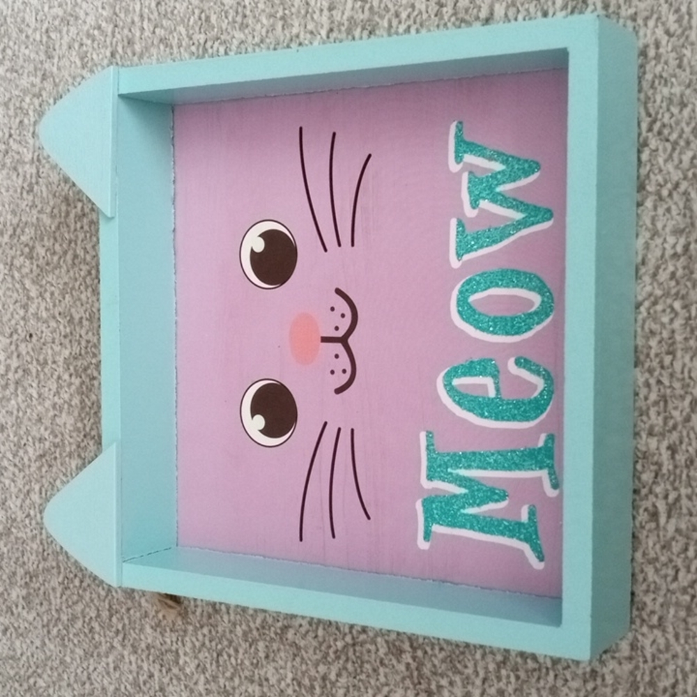 5 inch cat wall decor